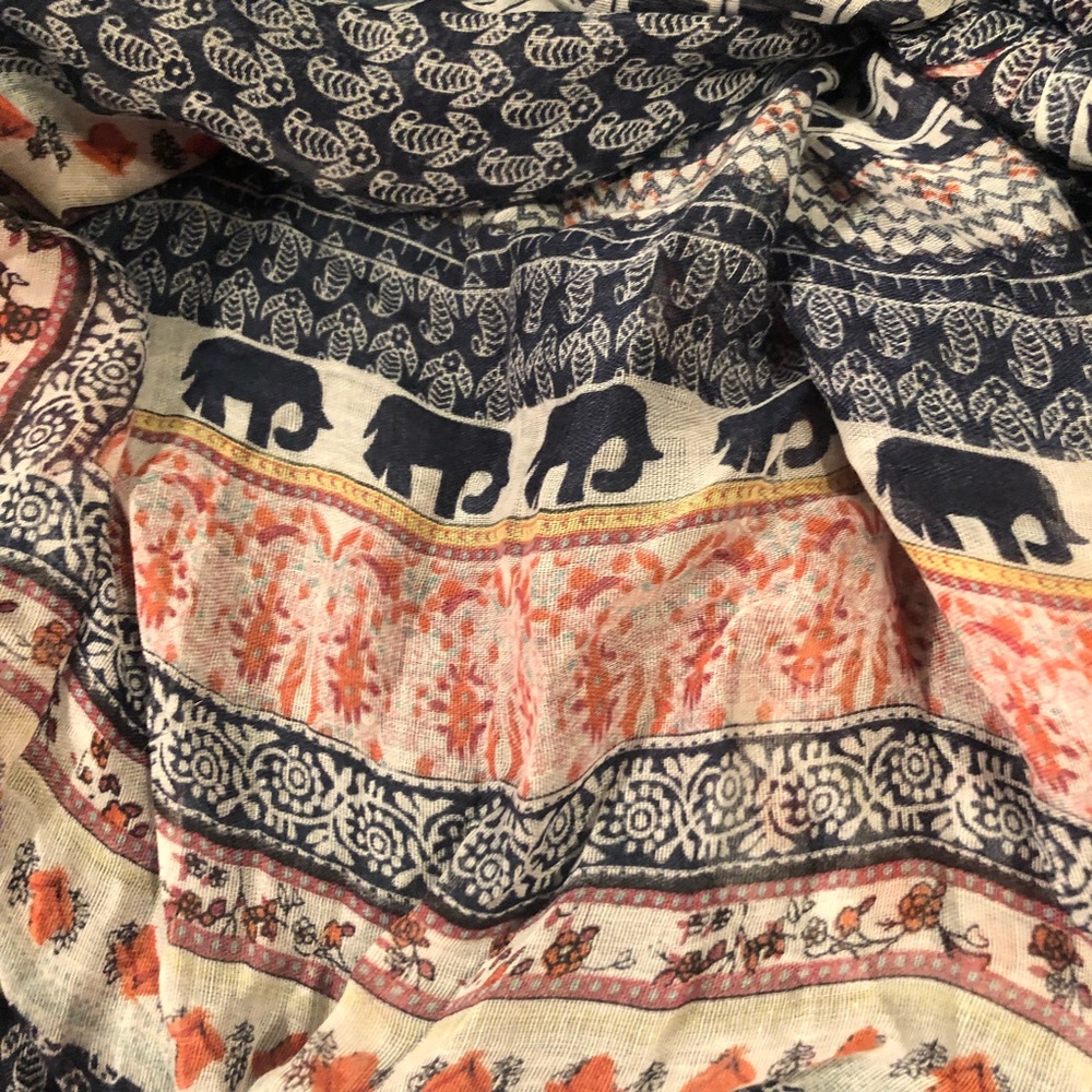 Scarf - Picture 2 of 2